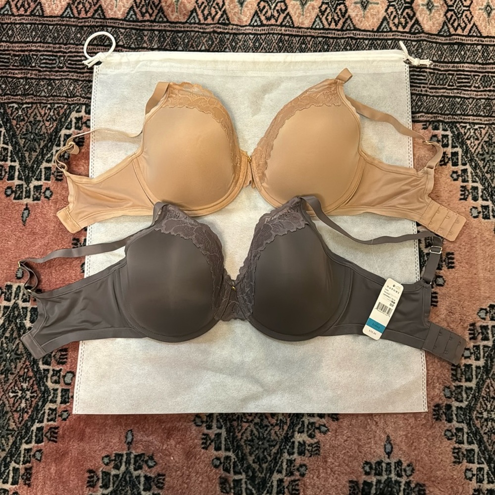 Natori bras - lot of 2 “Refined Contour Underwire Bra”